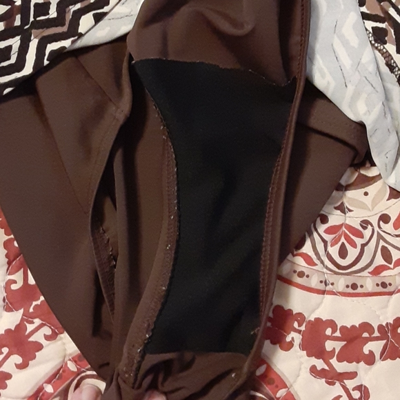 **NEW**  1-pc Swimsuit - Picture 7 of 9